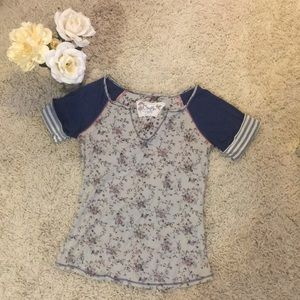 Crafty by scrapbook originals floral shirt